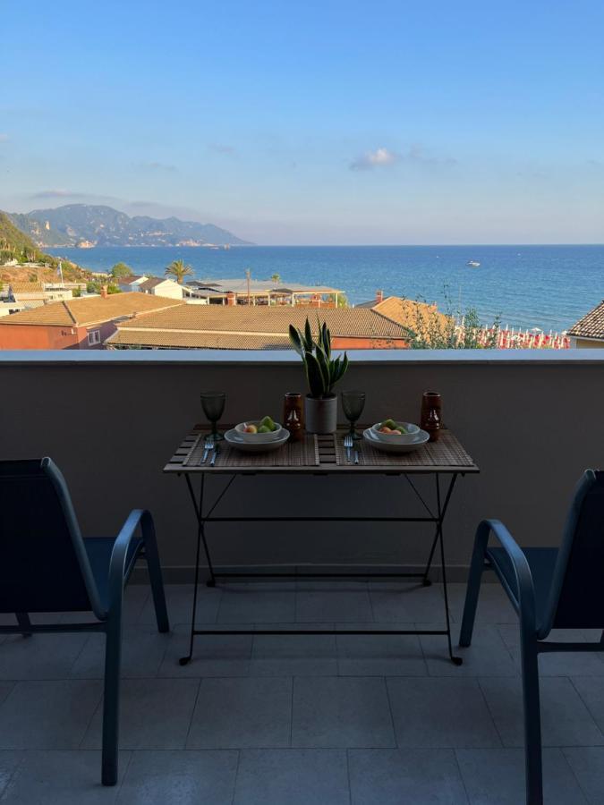 Costal Apartment Глифада Экстерьер фото