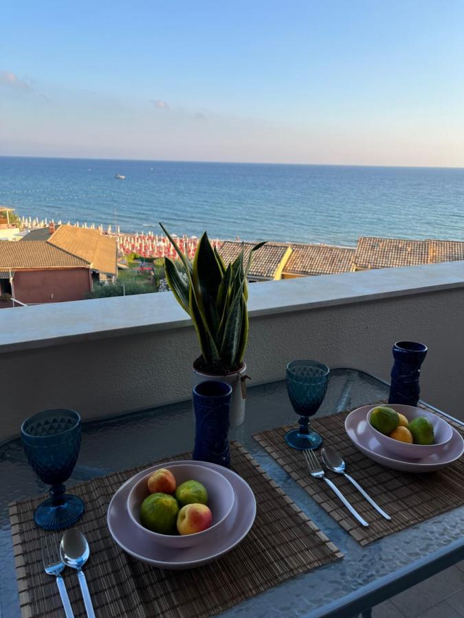 Costal Apartment Глифада Экстерьер фото