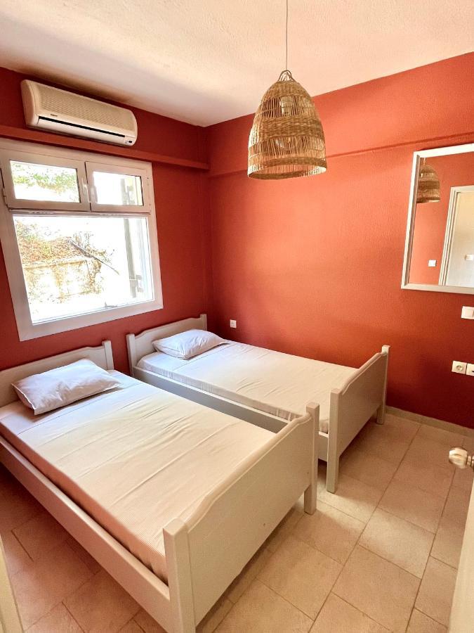 Costal Apartment Глифада Экстерьер фото