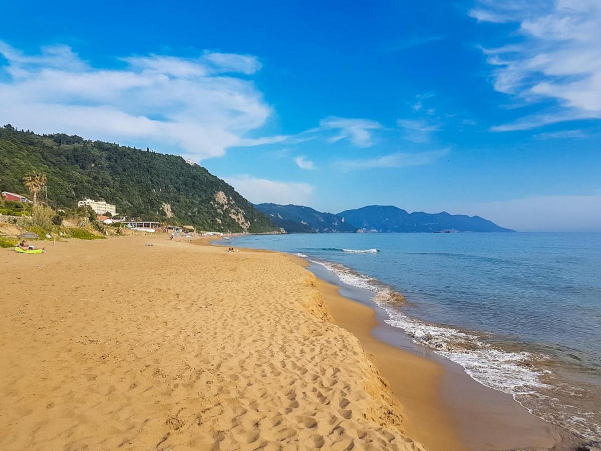 Costal Apartment Глифада Экстерьер фото