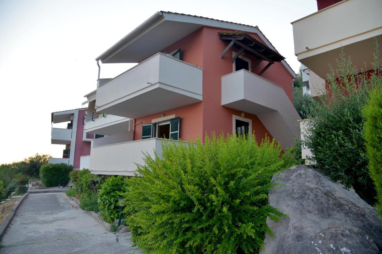 Costal Apartment Глифада Экстерьер фото