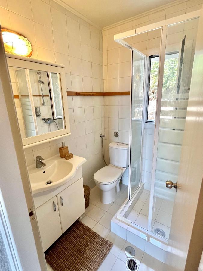 Costal Apartment Глифада Экстерьер фото